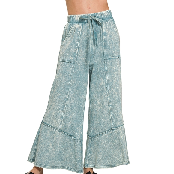 Zenana Exposed Seam Flare Hem Pants with Pockets Ash Blue - Picture 2 of 3
